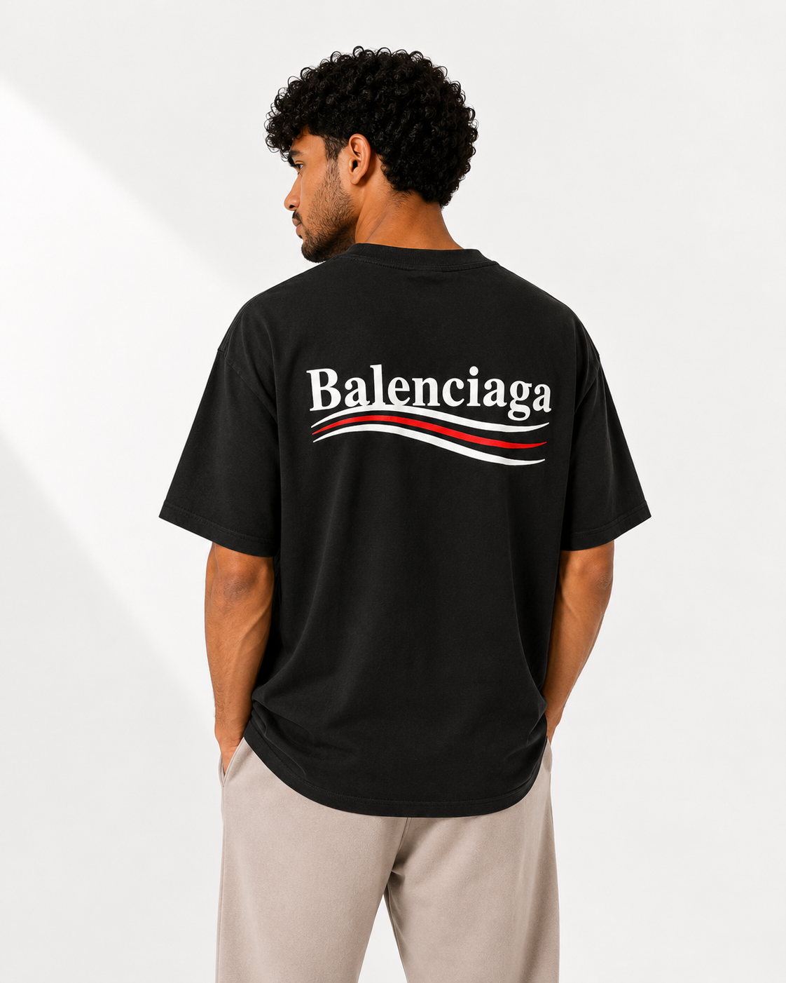 טי שירט - BALENCIAGA - שחור כיתוב לבן