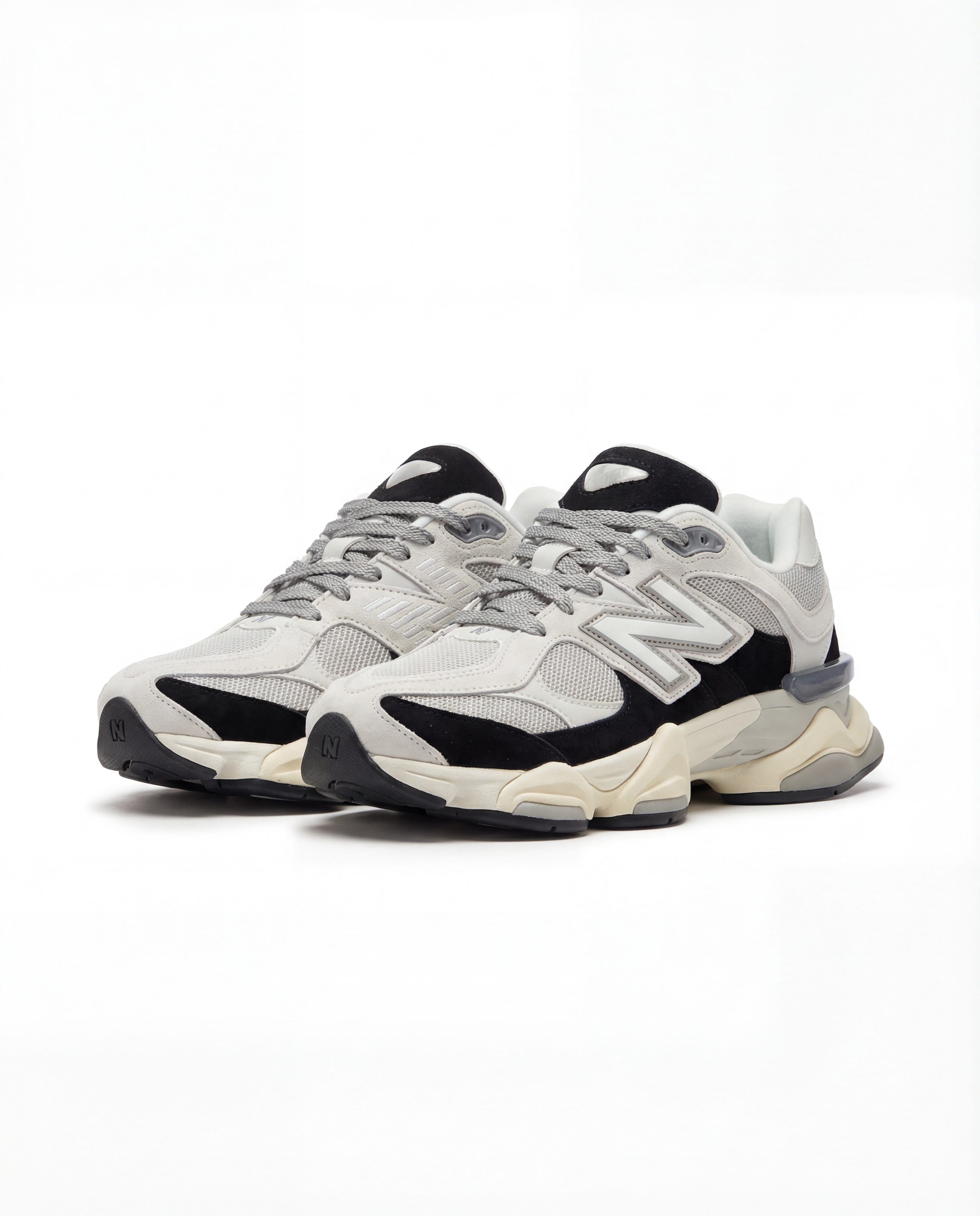 נעלי - New Balance 9060 - שחור לבן