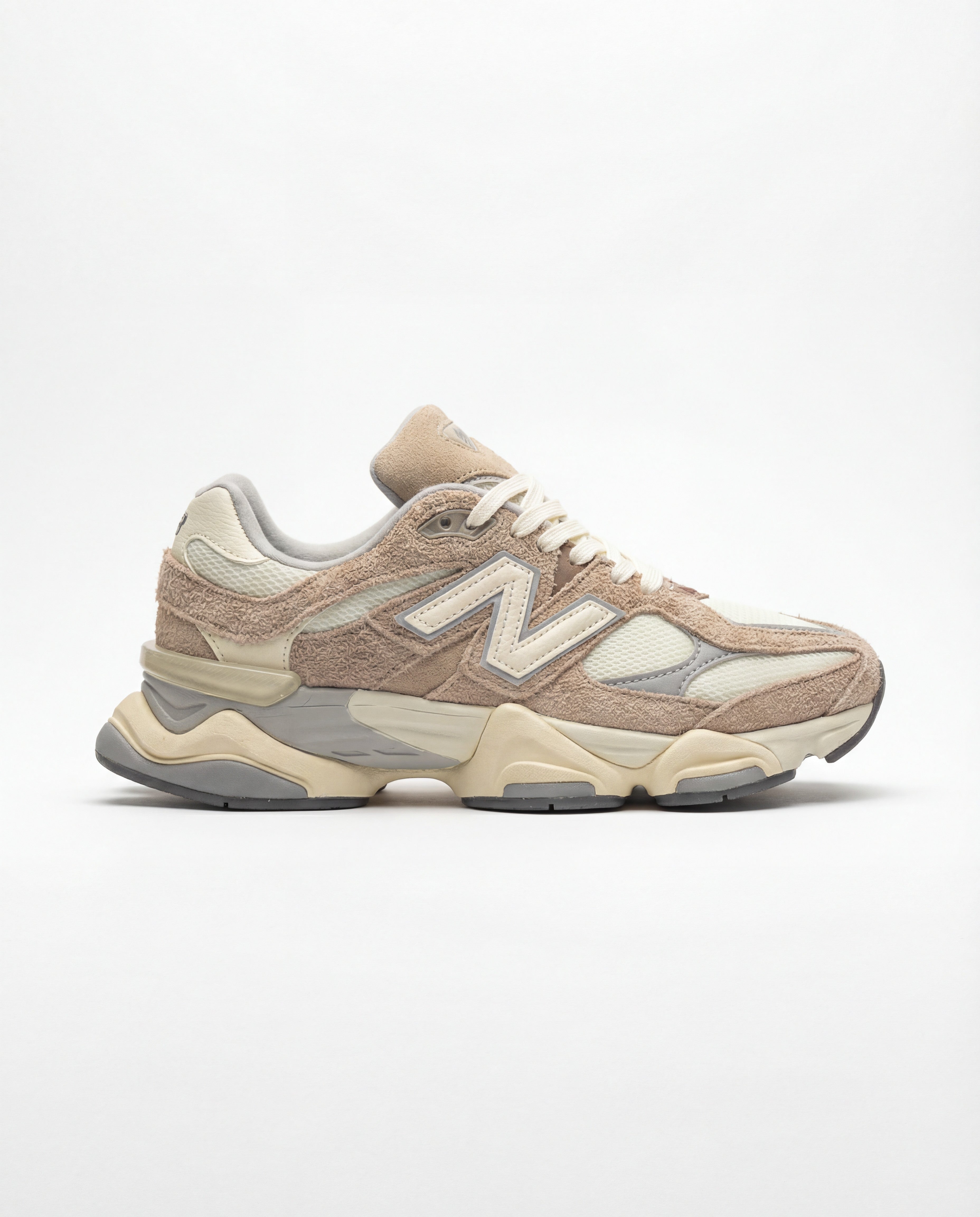 נעלי - New Balance 9060 - חום לבן ג’מס