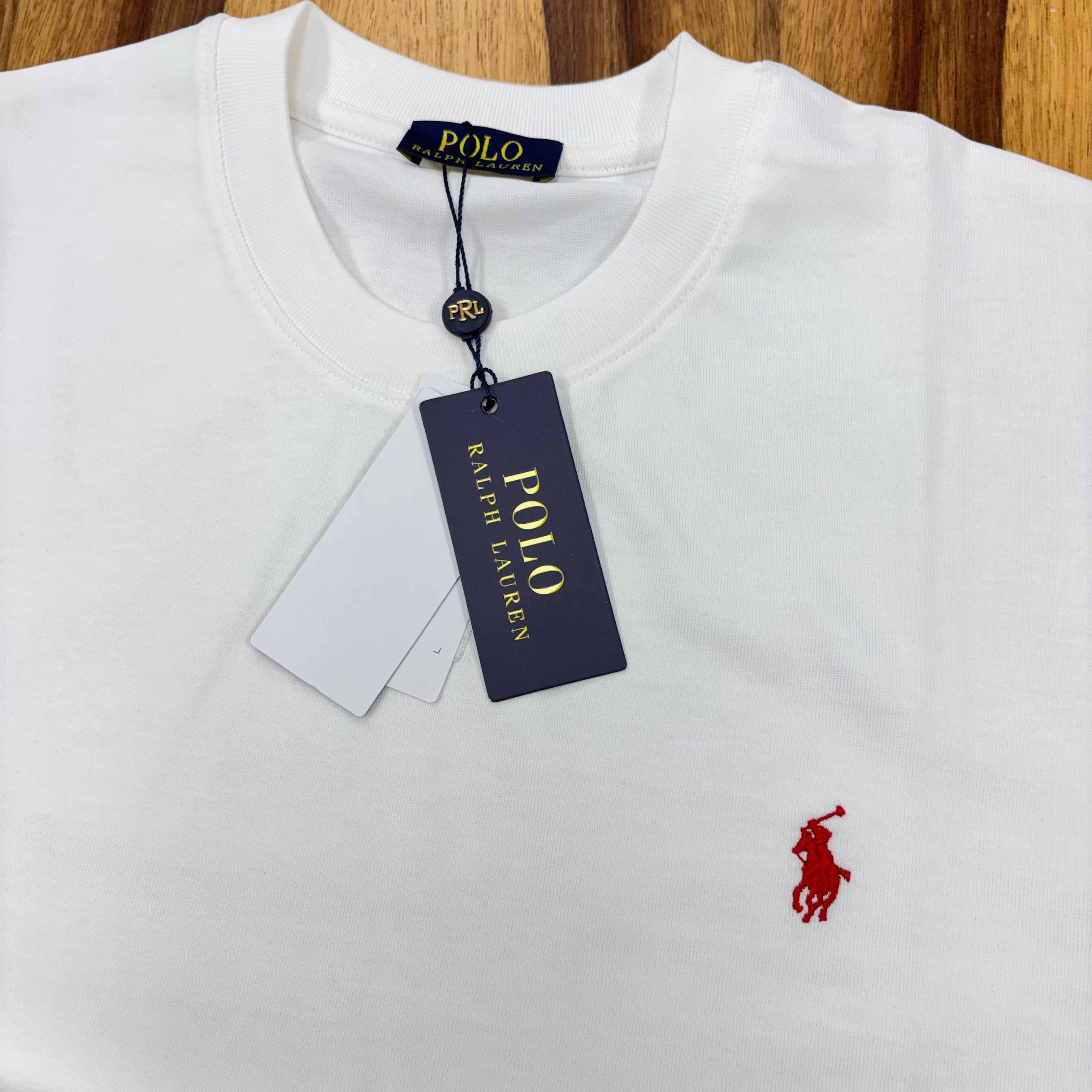 טי שירט - POLO RALPH LAUREN - לבן סמל אדום