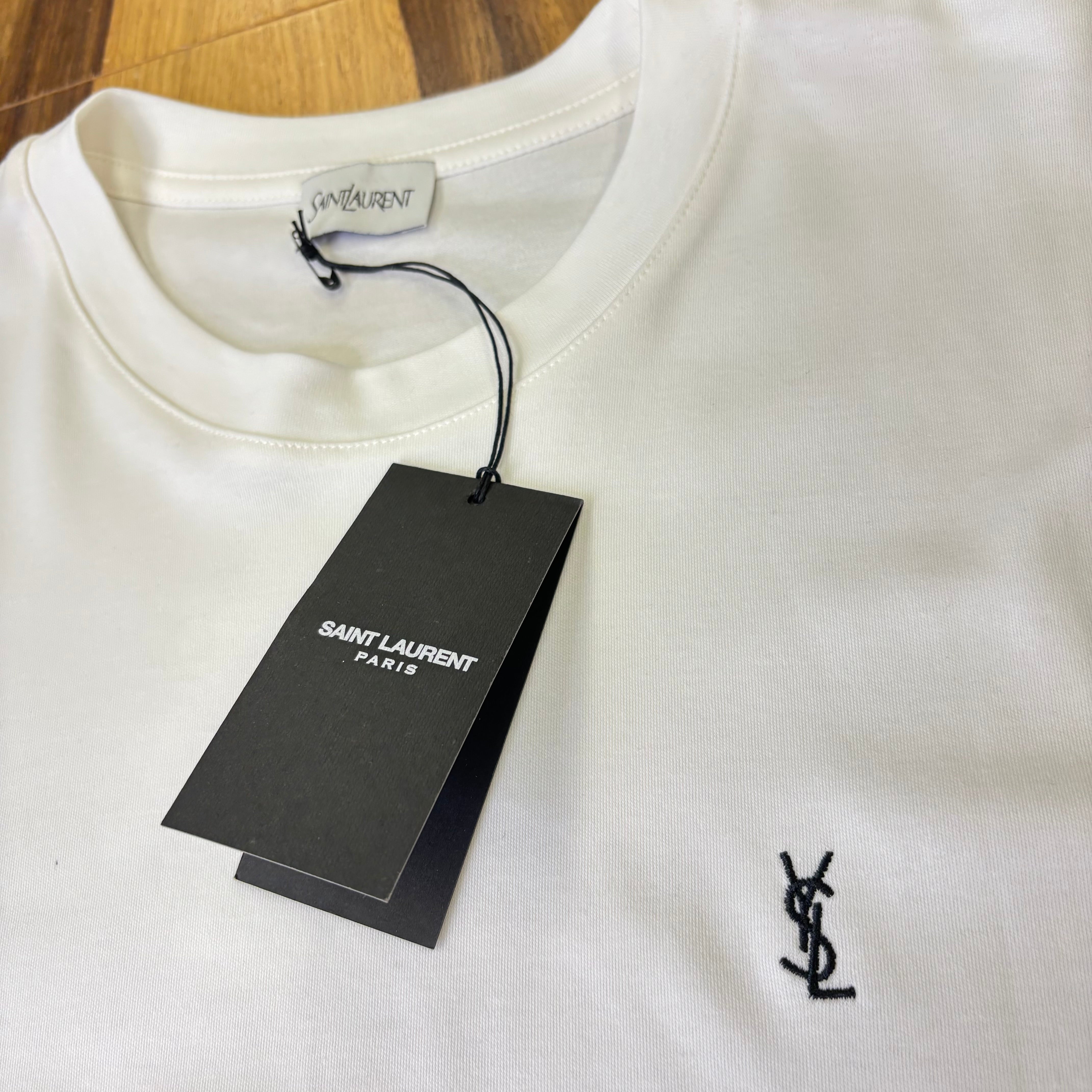 טי שירט - SAINT LAURENT - לבן לוגו שחור רקום