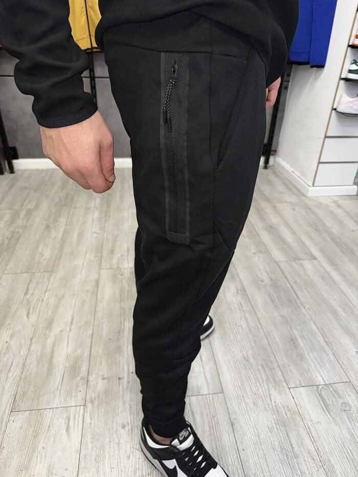 חליפה שחור 2023 - TECH FLEECE - יוניסקס
