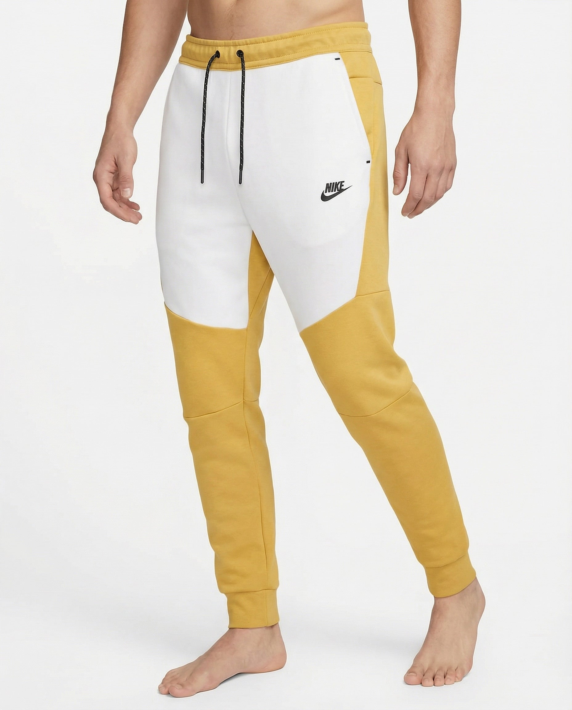 מכנס ארוך בז‘ לבן 2023 - TECH FLEECE - יוניסקס