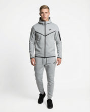 חליפה אפור 2023 - TECH FLEECE - יוניסקס