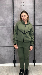 חליפה ירוק 2026 - TECH FLEECE - יוניסקס