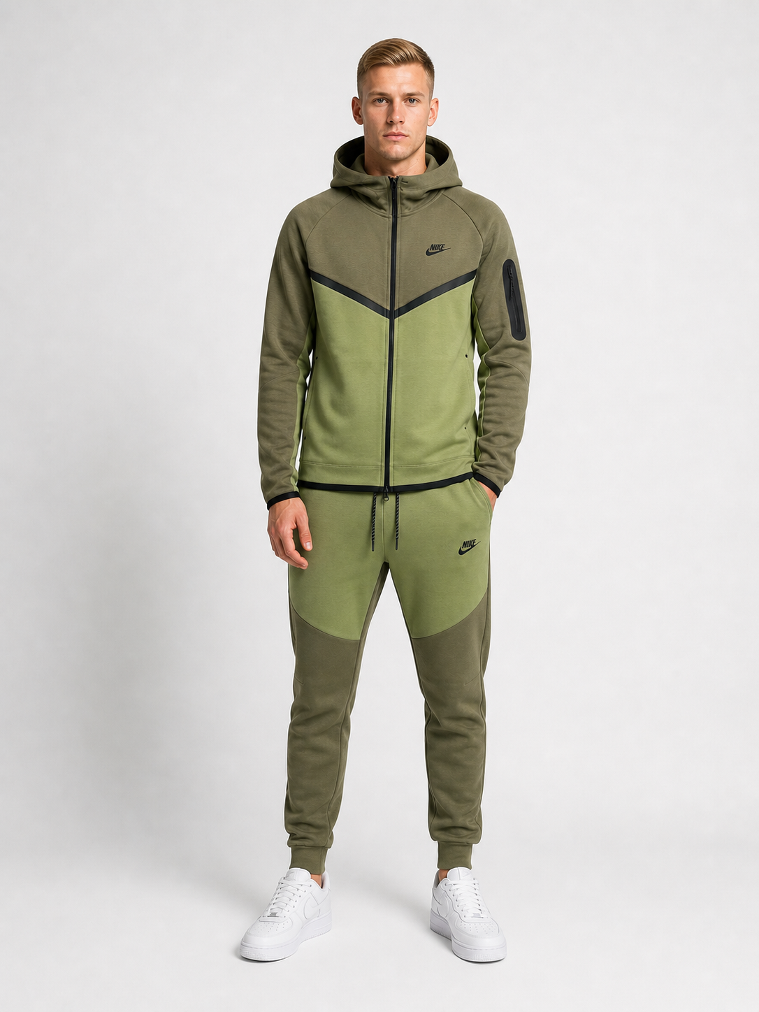 חליפה ירוק משולב 2026 - TECH FLEECE - יוניסקס