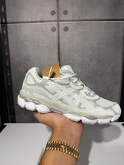 נעלי - Asics Gel NYC - אפור