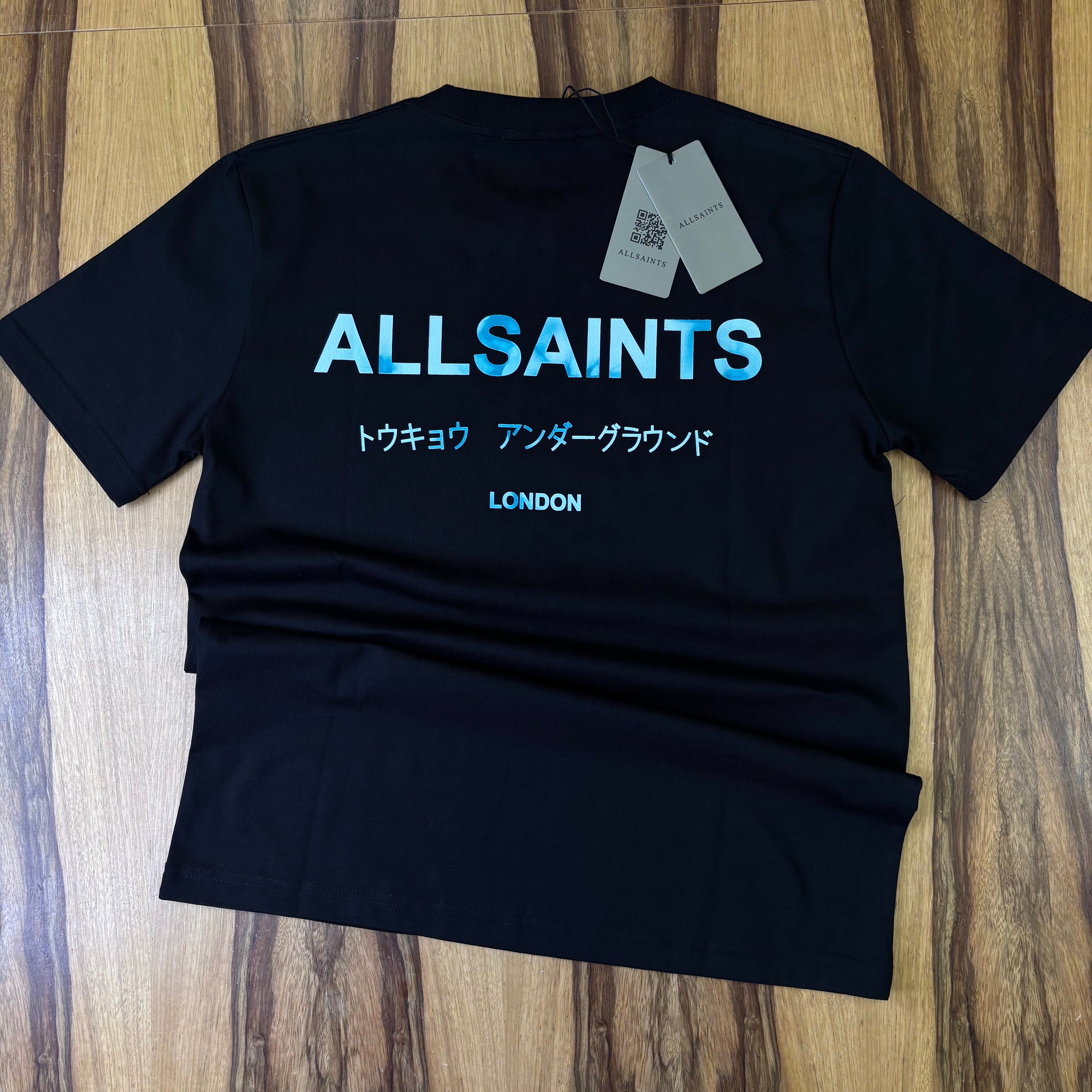 טי שירט - ALLSAINTS - שחור כיתוב תכלת
