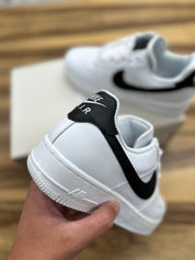 נעלי - Air force 1 - לבן שחור