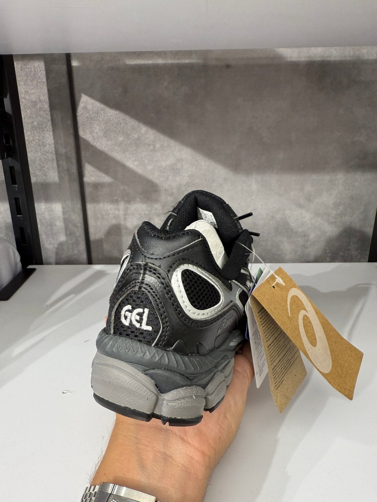 נעלי - Asics Gel NYC - שחור כסף