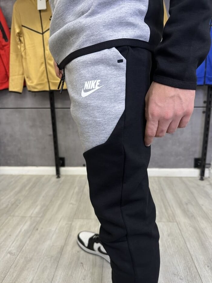 חליפה שחור אפור 2023 - TECH FLEECE - יוניסקס