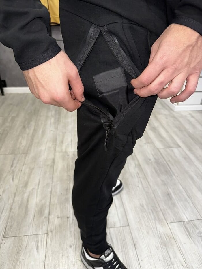 חליפה שחור 2023 - TECH FLEECE - יוניסקס