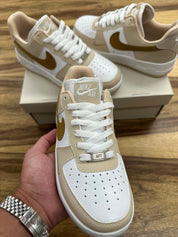 נעלי - Air force 1 - בז לבן