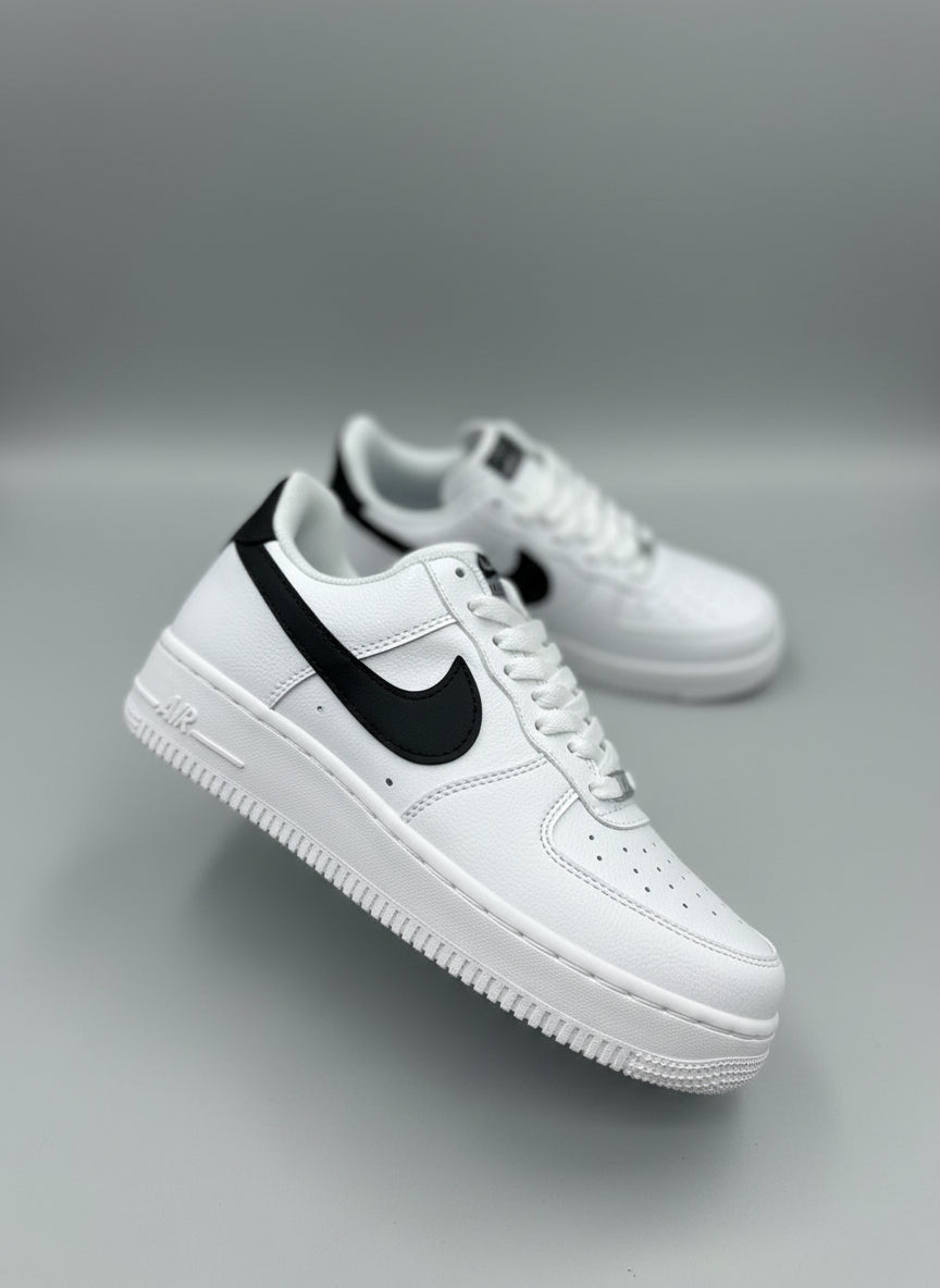 נעלי - Air force 1 - לבן שחור