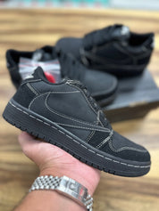 נעלי - Travis scott - שחור