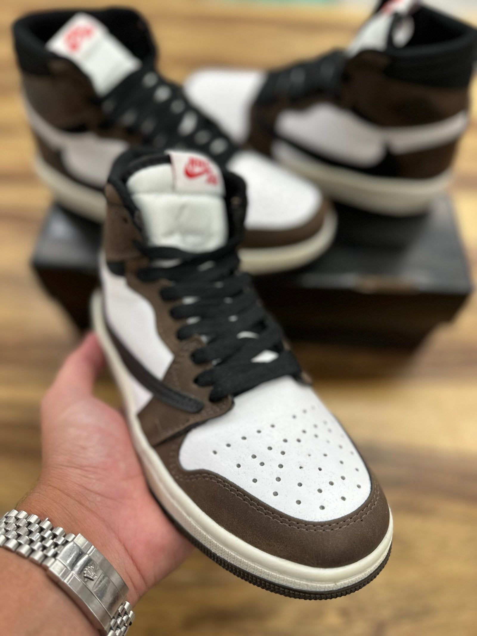 נעלי - Travis scott - מוקה גבוה