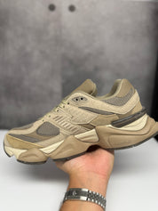 נעלי - New Balance 9060 - חום גמס