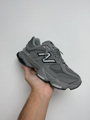 נעלי - New Balance 9060 - אפור כהה