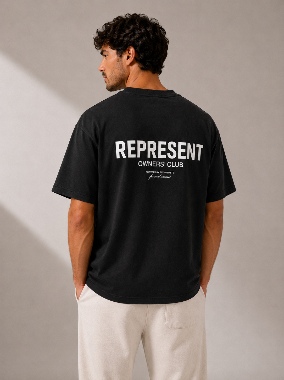 טי שירט - REPRESENT - שחור כיתוב לבן