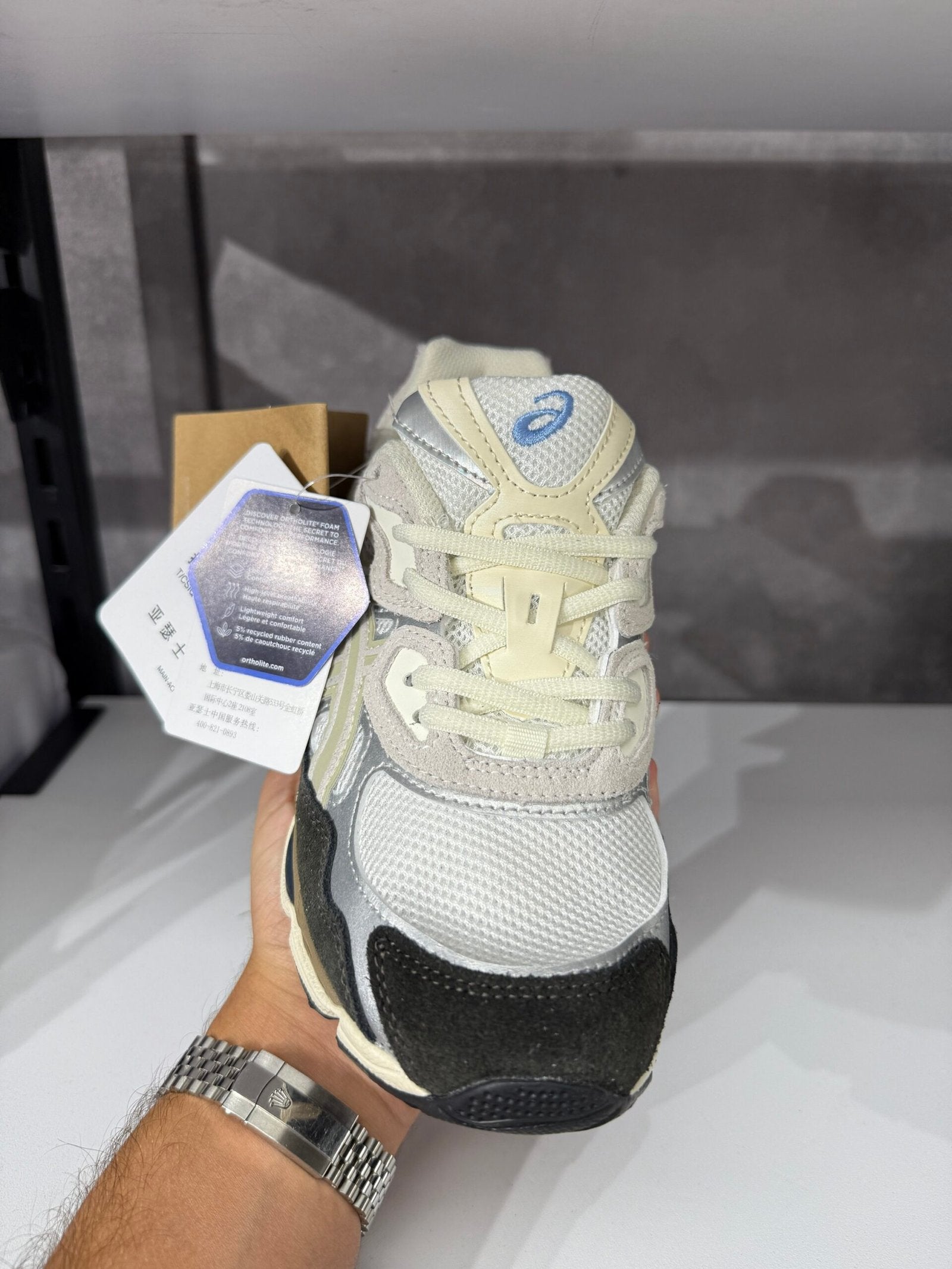 נעלי - Asics Gel NYC - חום לבן