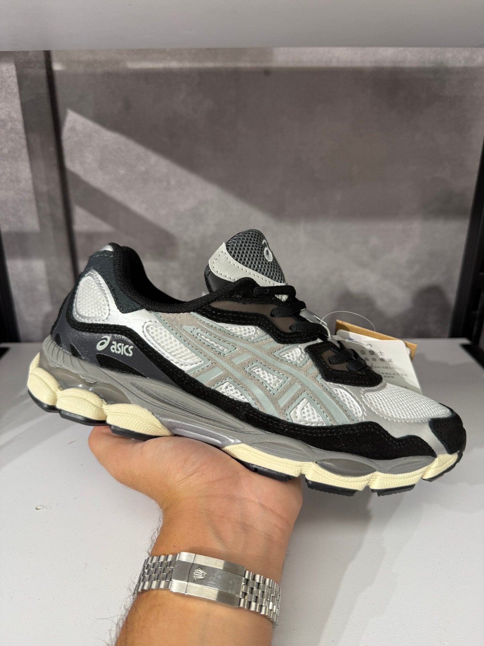 נעלי - Asics Gel NYC - שחור אפור לבן